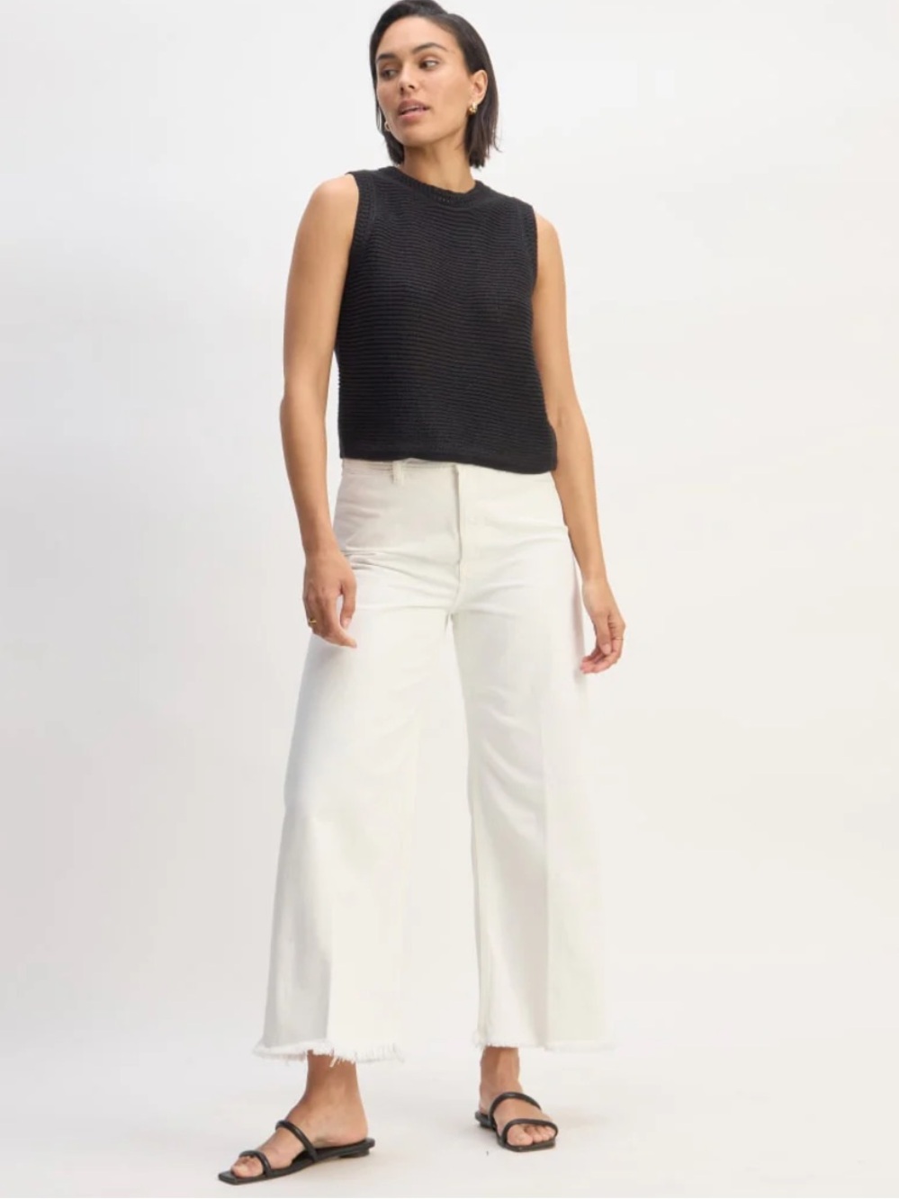 Everlane Black Sleeveless Knit Shell Top